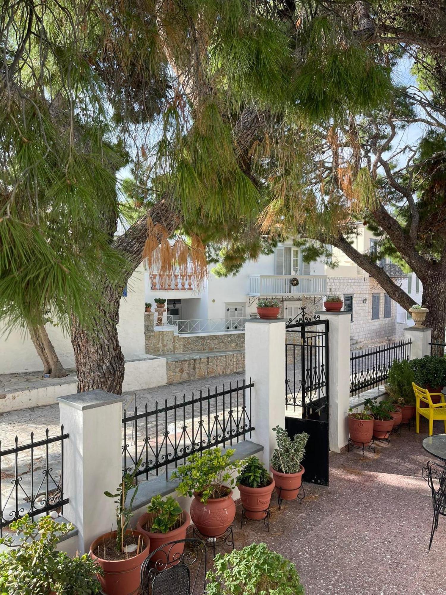 Piteoussa Plus Hydra Dış mekan fotoğraf